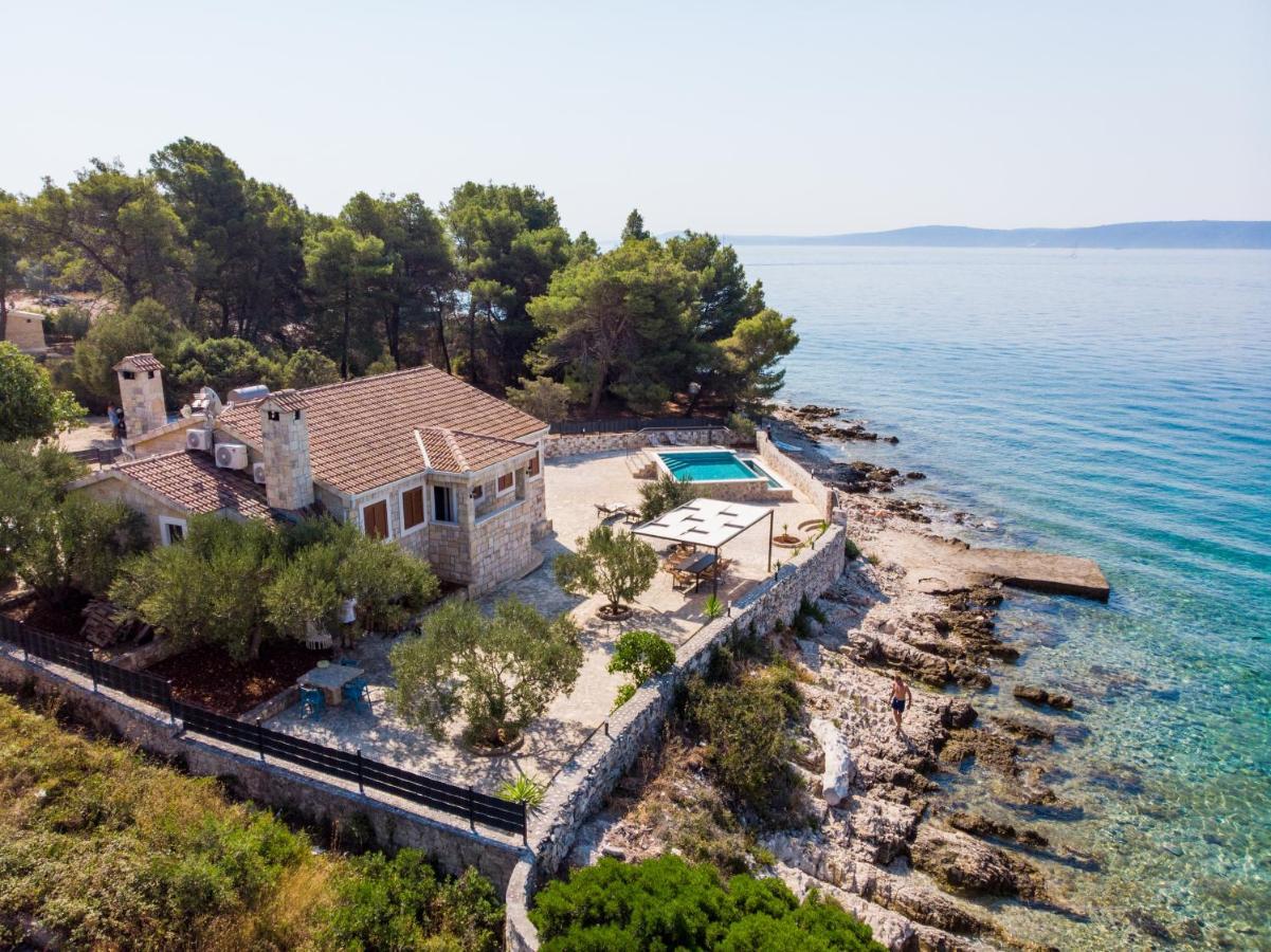 Villa Rudini With Heated Pool Okrug Gornji Eksteriør billede